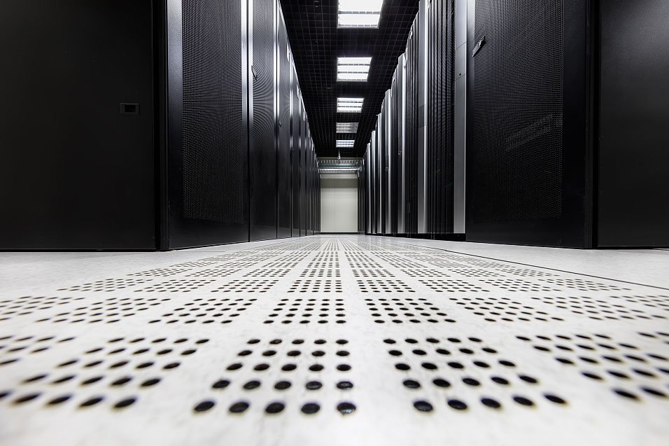 數(shù)據(jù)機房 數(shù)據(jù)機房